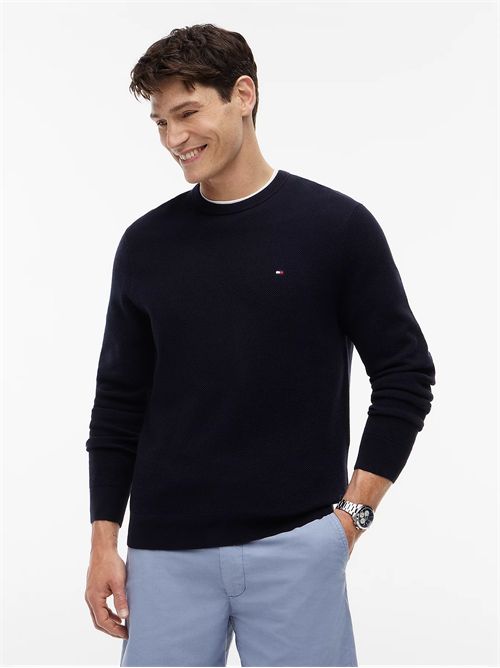 Pullover con bandierina ricamata